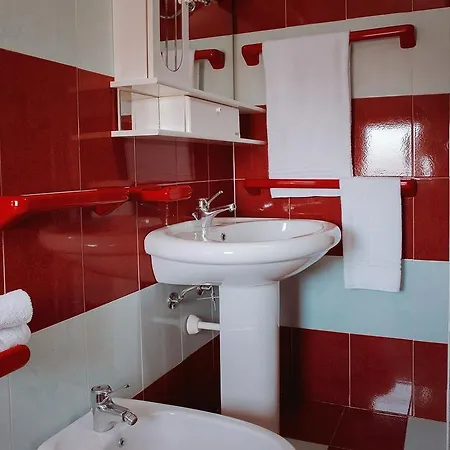 Mare Official Site トルトリ