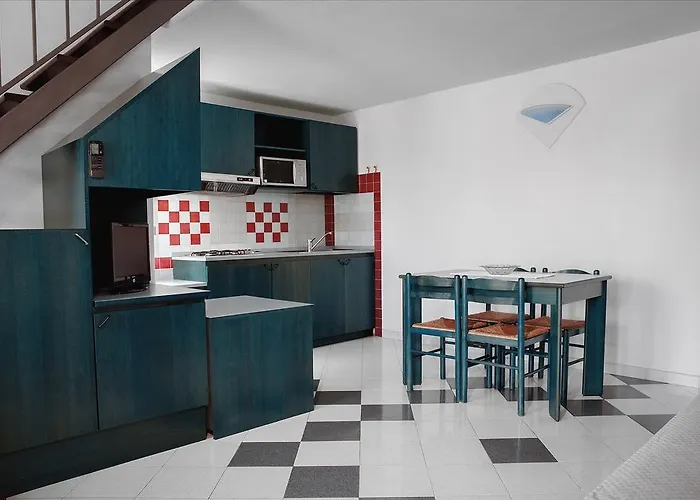 Daire Mare Official Site